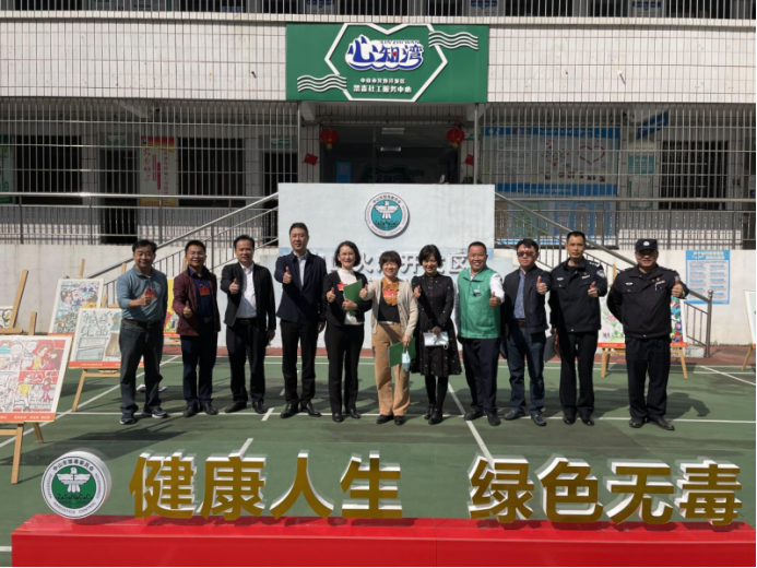 77a4ab680127ef39f2c0b21291cd98af_10e134f51776dce7b