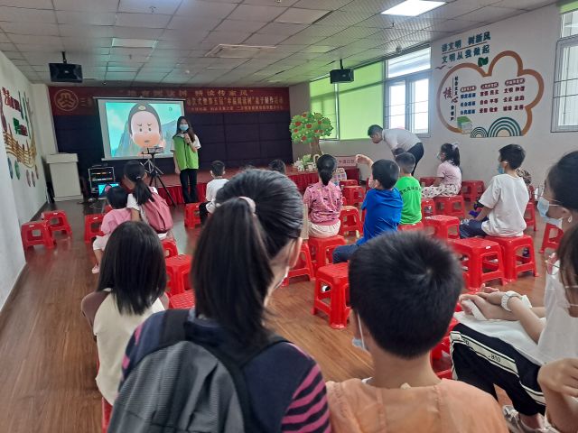 三鄉(xiāng)鎮(zhèn)開展“幸福閱讀樹，禁毒齊守護(hù)”宣傳活動(dòng)圖片1.jpg