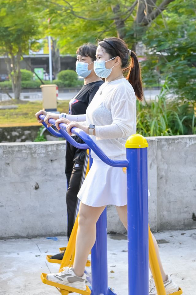 221111-【公益體彩進社區(qū)-南區(qū)】守護健康，有我添“彩” 公益體彩走進中山良都社區(qū) (156).
